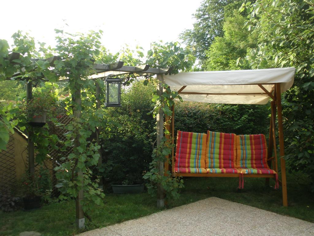 Chambre D'hôtes Francine et Gérard Le Mans Extérieur photo